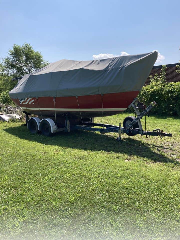 Read more about the article How to Get Rid of an Old Boat? – 5 Easy Ways